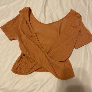 size medium never worn salmon criss cross crop top